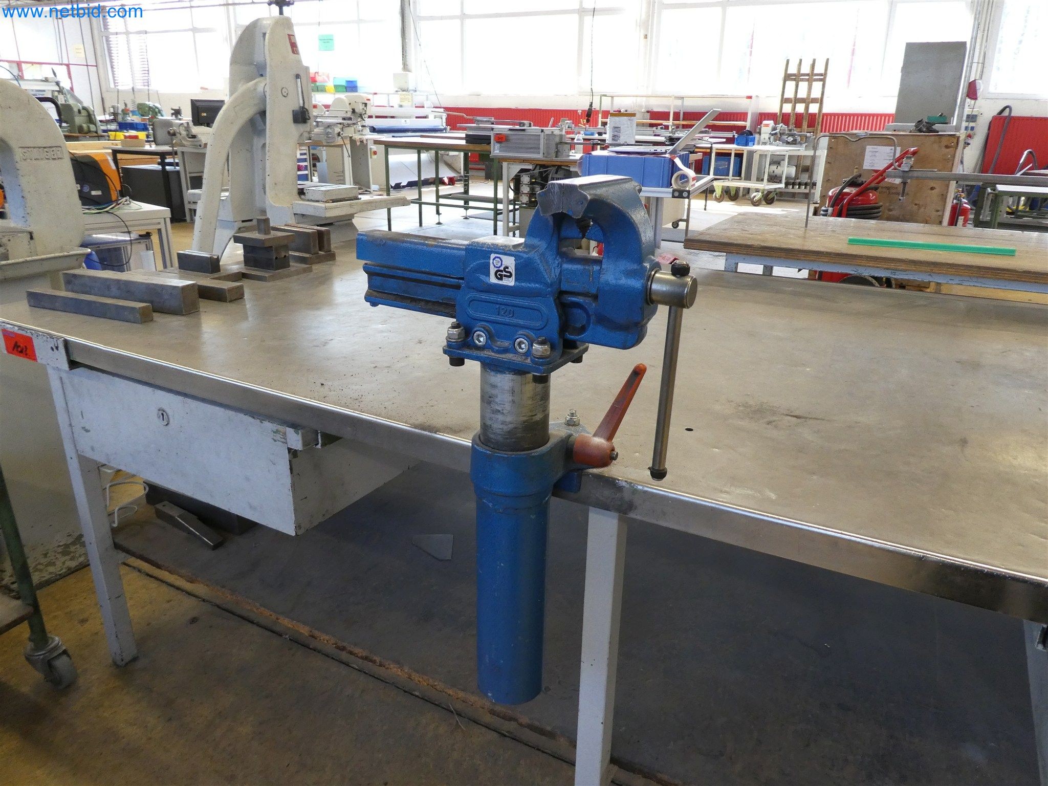 Injection molding machines, CNC machines & assembly lines for heating elements and automotive components-3