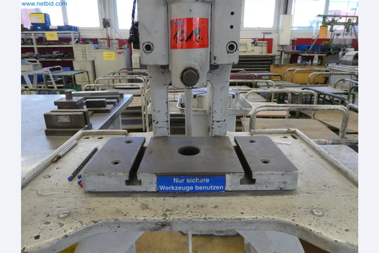 Injection molding machines, CNC machines & assembly lines for heating elements and automotive components-4