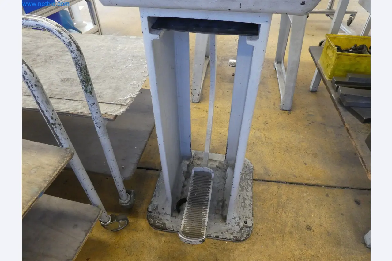 Injection molding machines, CNC machines & assembly lines for heating elements and automotive components-4