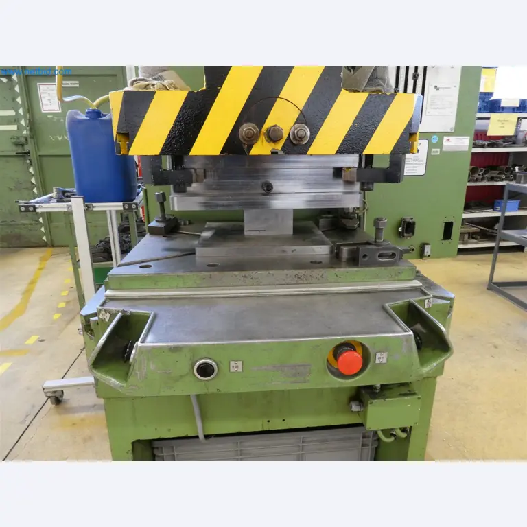 Injection molding machines, CNC machines & assembly lines for heating elements and automotive components-7