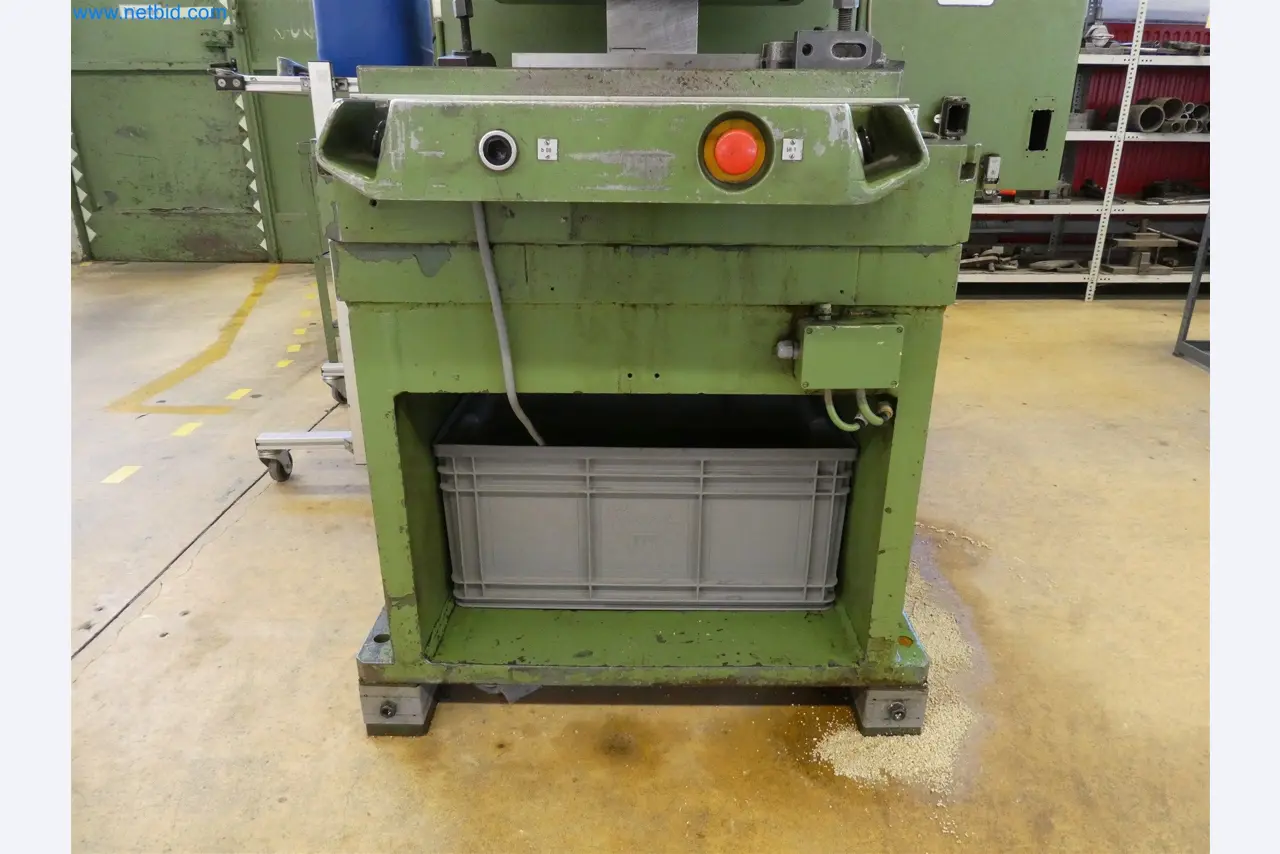 Injection molding machines, CNC machines & assembly lines for heating elements and automotive components-8