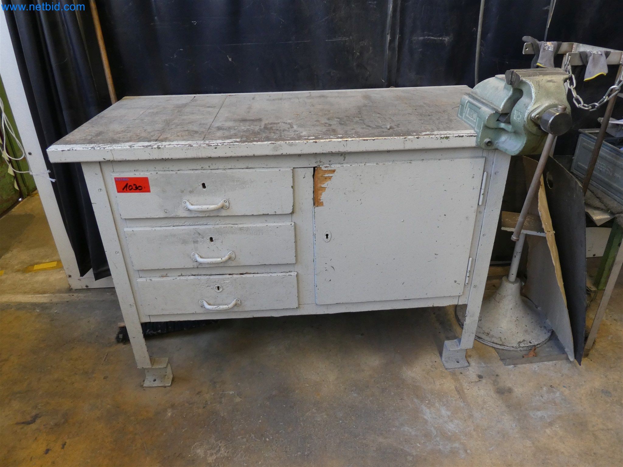 Injection molding machines, CNC machines & assembly lines for heating elements and automotive components-1