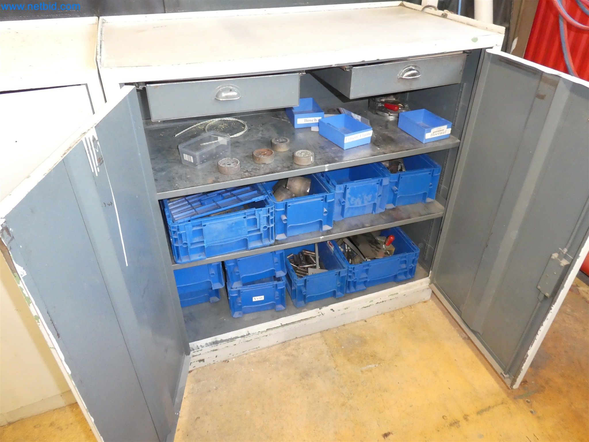 Injection molding machines, CNC machines & assembly lines for heating elements and automotive components-10