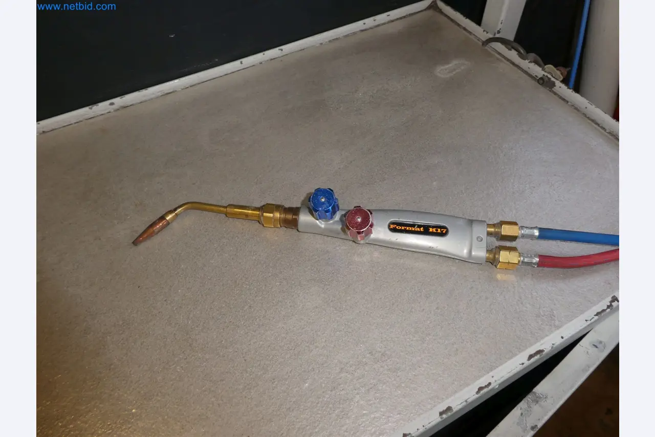 Injection molding machines, CNC machines & assembly lines for heating elements and automotive components-2