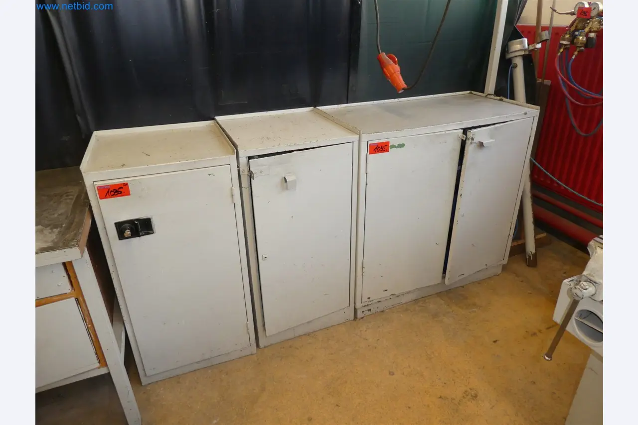 Injection molding machines, CNC machines & assembly lines for heating elements and automotive components-7