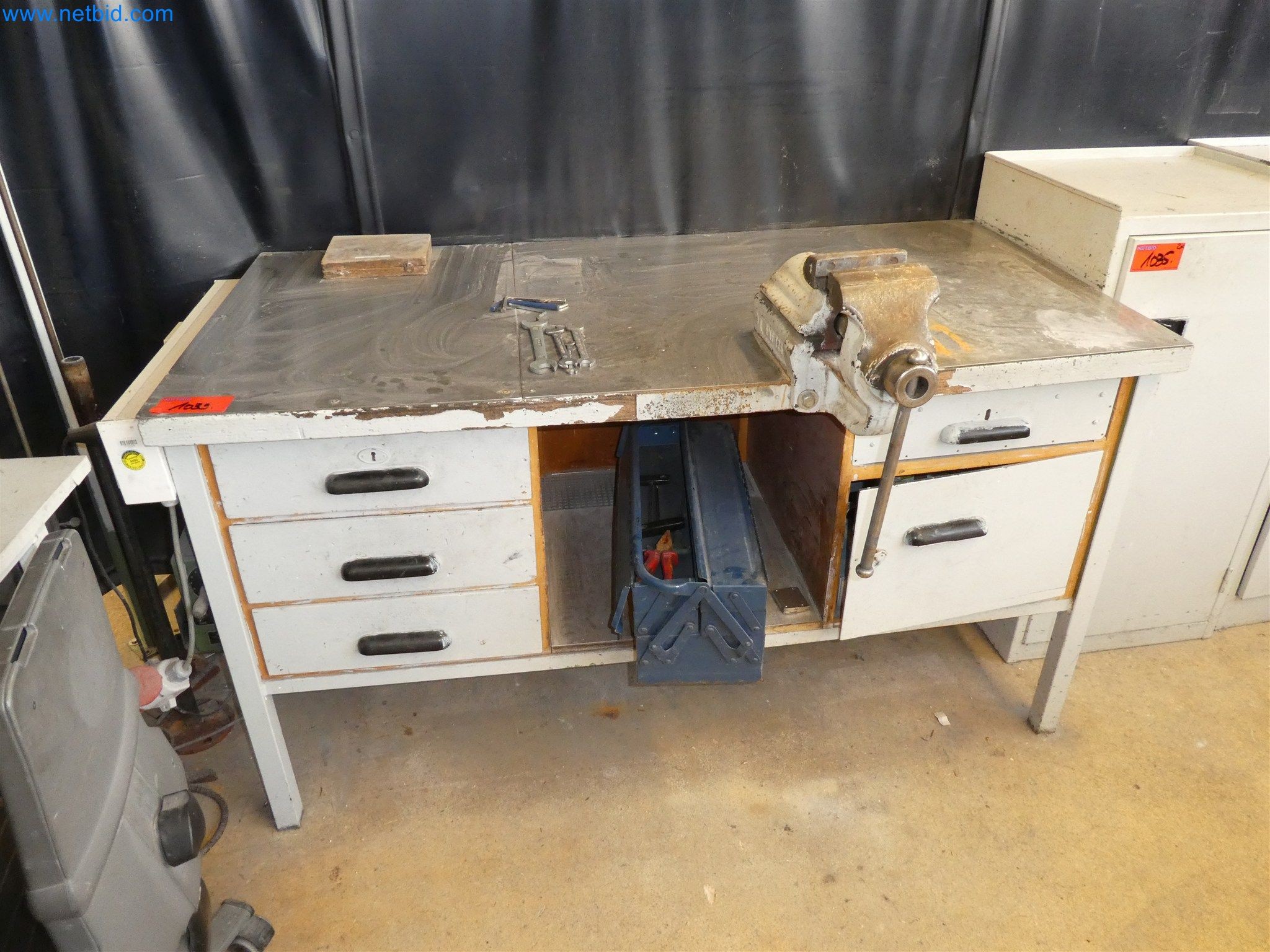 Injection molding machines, CNC machines & assembly lines for heating elements and automotive components-1