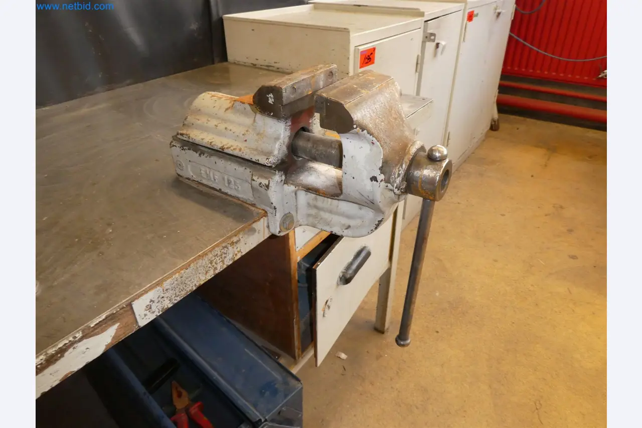 Injection molding machines, CNC machines & assembly lines for heating elements and automotive components-4