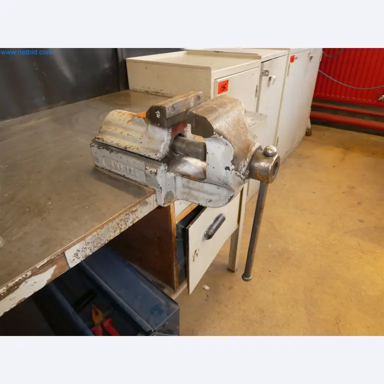 Injection molding machines, CNC machines & assembly lines for heating elements and automotive components-4