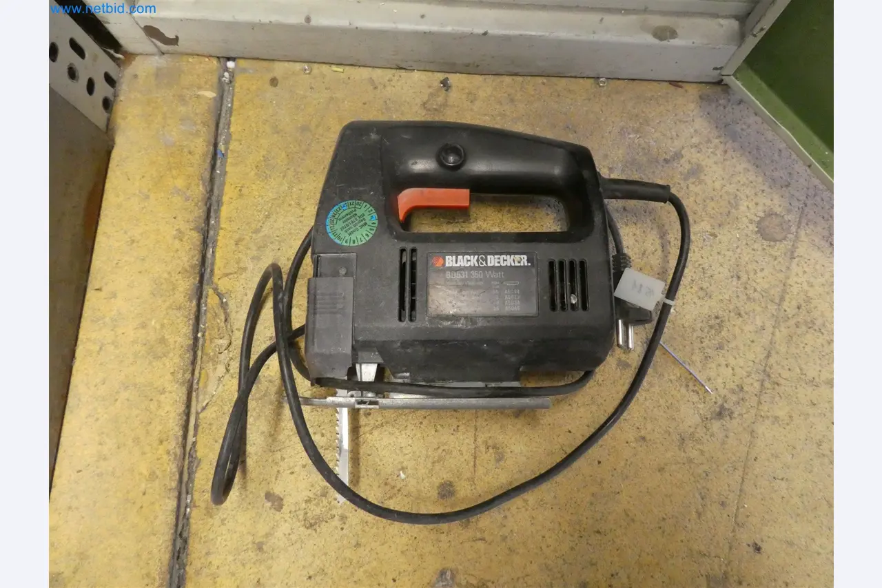 Injection molding machines, CNC machines & assembly lines for heating elements and automotive components-6