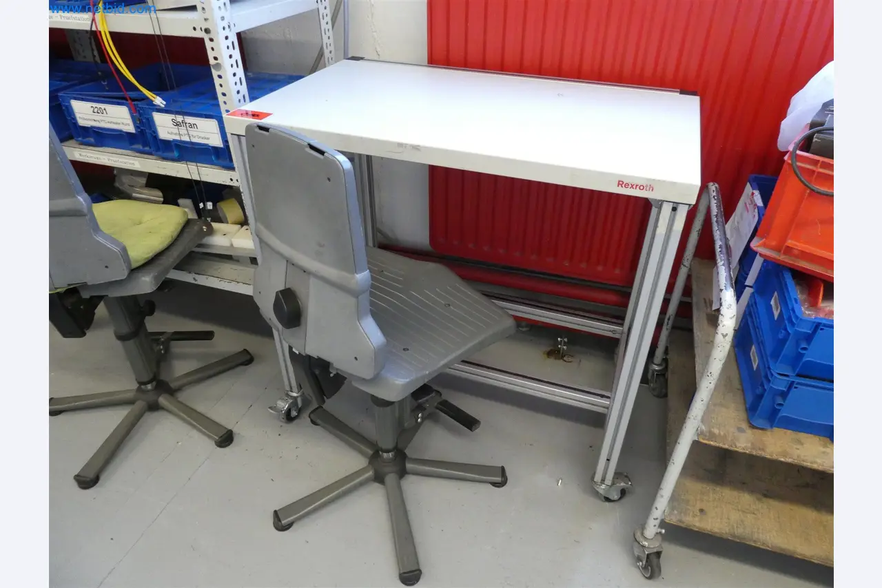 Wtryskarki, maszyny CNC i linie montażowe do elementów grzejnych i części samochodowych-1