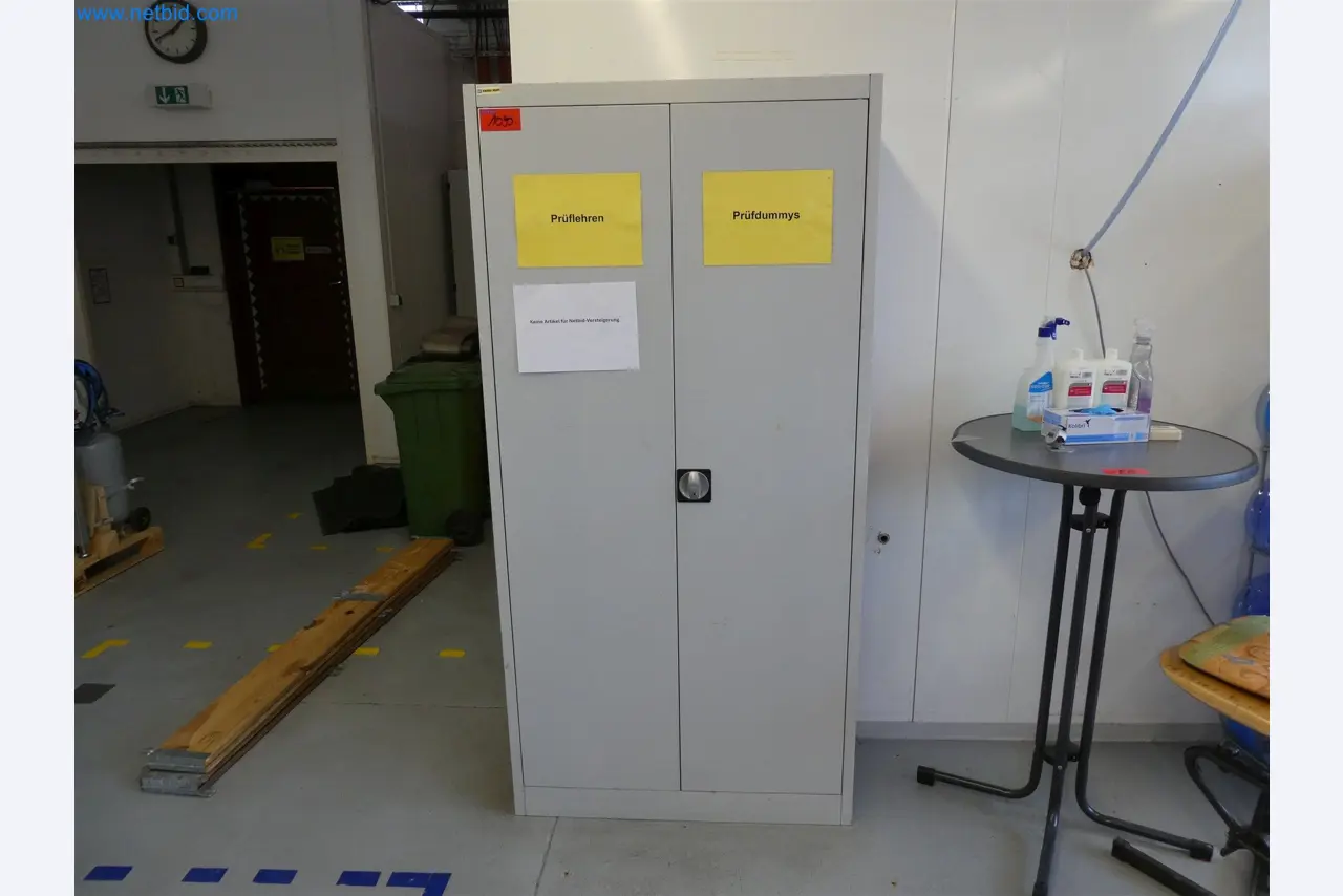 Machines de moulage par injection, machines CNC & lignes d'assemblage pour les éléments chauffants et les composants automobiles-2