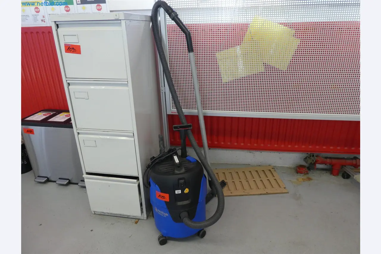 Machines de moulage par injection, machines CNC & lignes d'assemblage pour les éléments chauffants et les composants automobiles-7