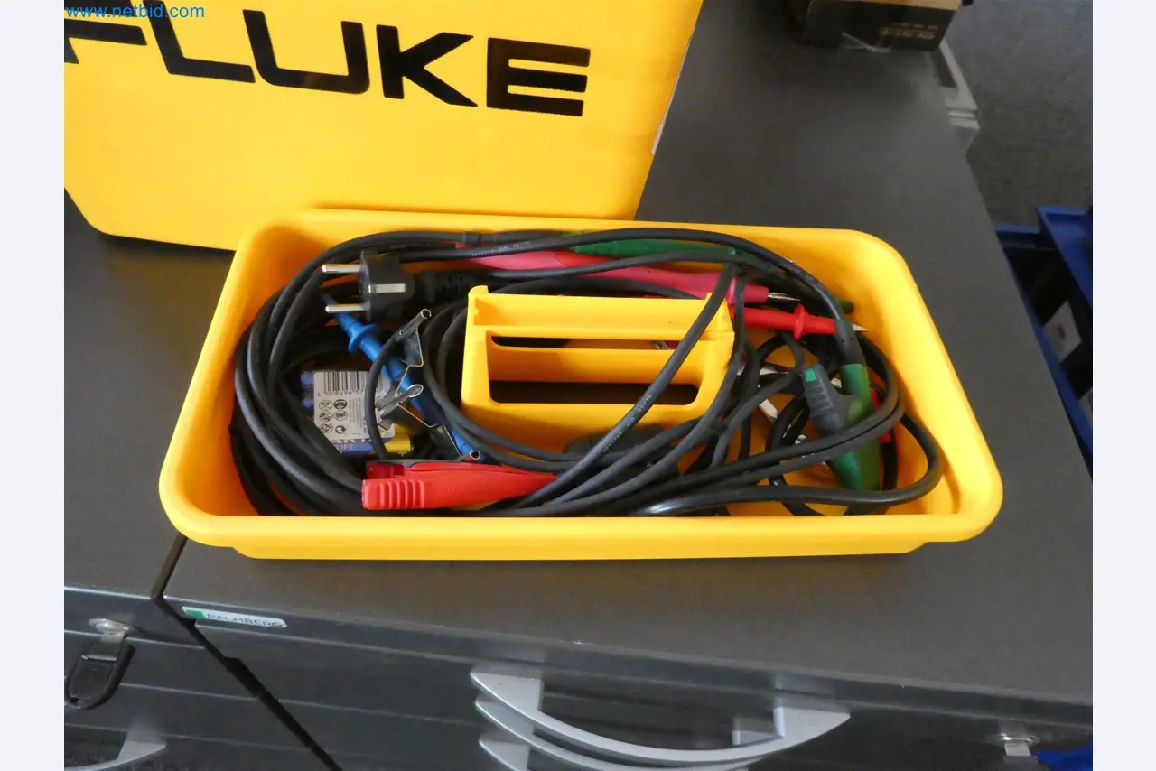 Injection molding machines, CNC machines & assembly lines for heating elements and automotive components-3