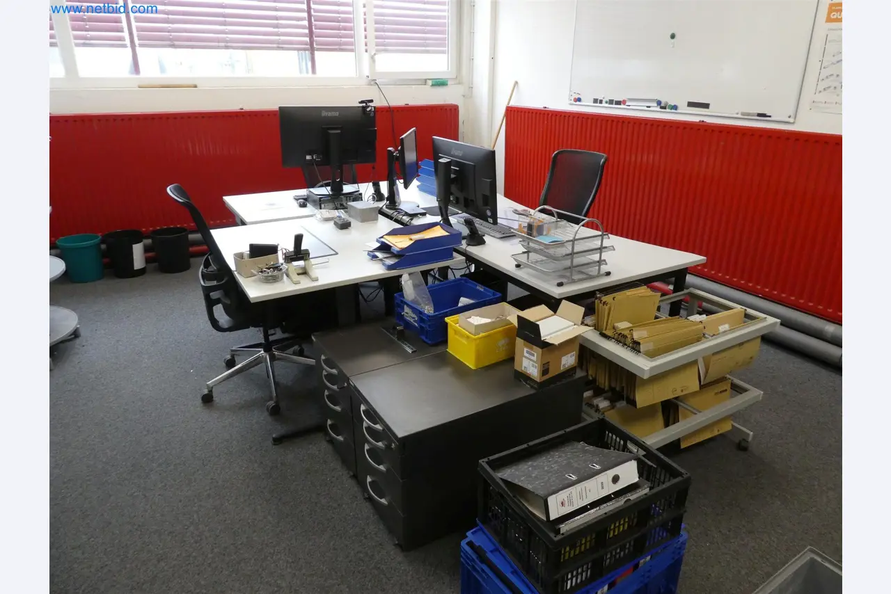 Injection molding machines, CNC machines & assembly lines for heating elements and automotive components-4