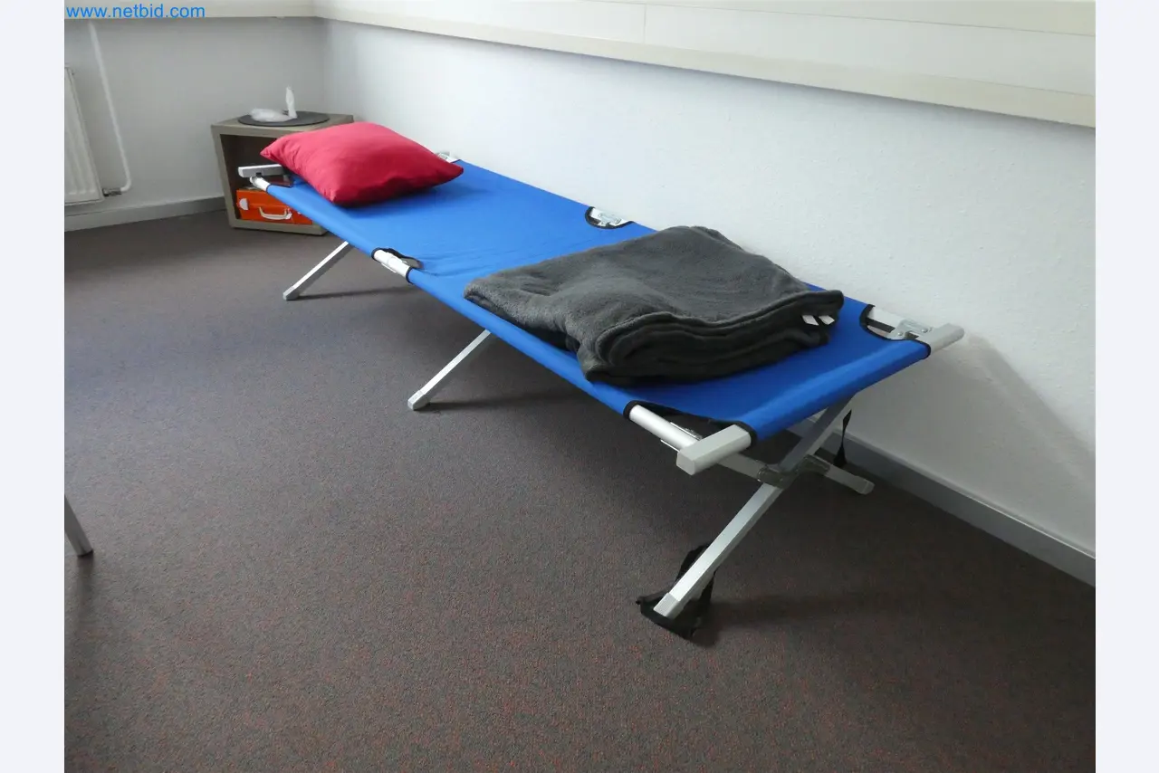 Machines de moulage par injection, machines CNC & lignes d'assemblage pour les éléments chauffants et les composants automobiles-1