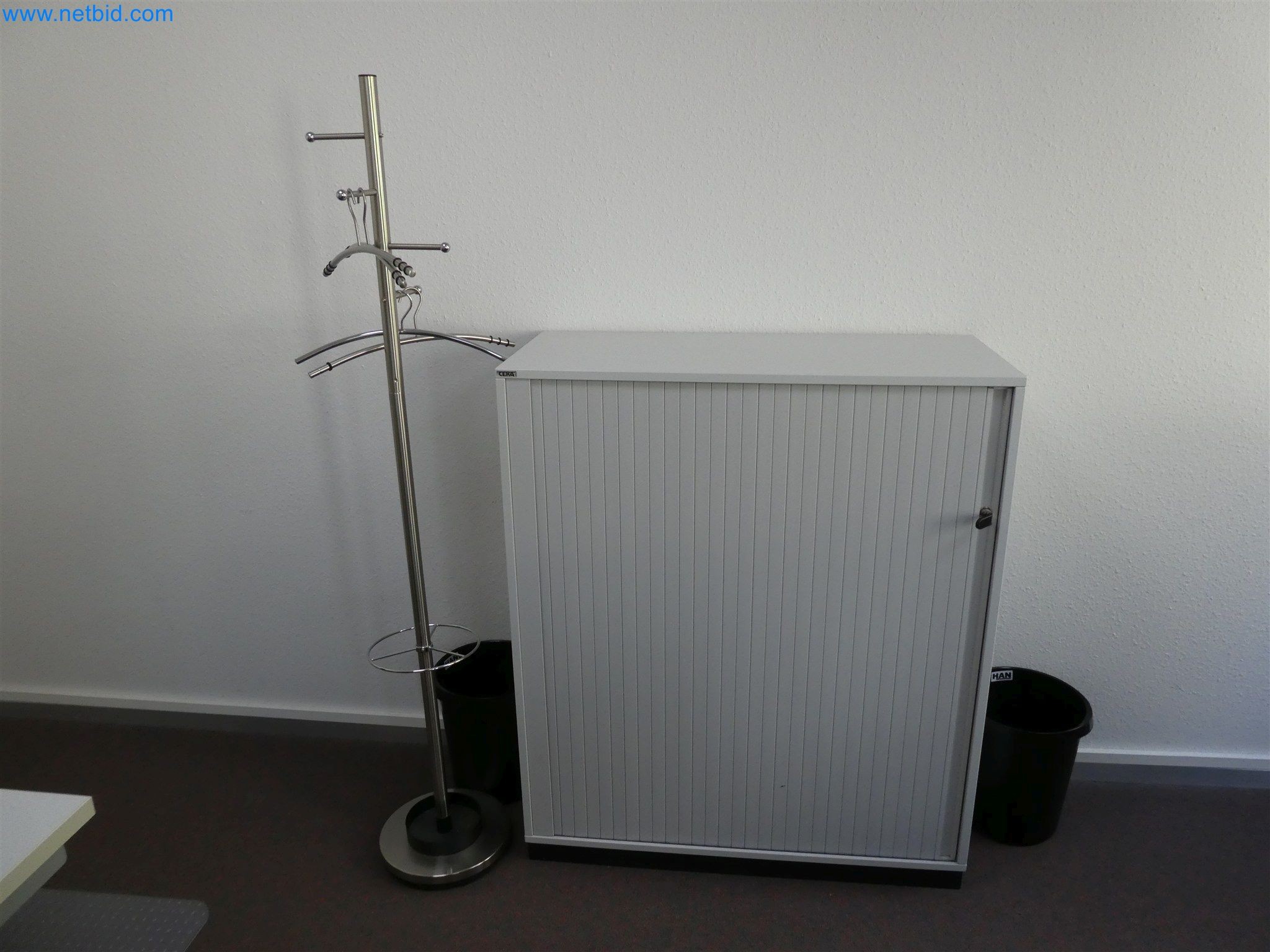 Machines de moulage par injection, machines CNC & lignes d'assemblage pour les éléments chauffants et les composants automobiles-4