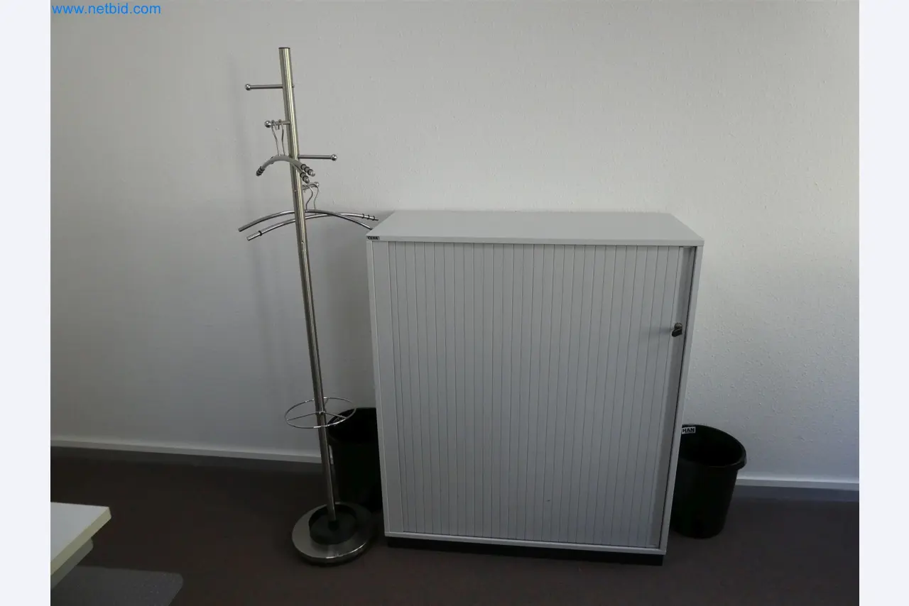 Machines de moulage par injection, machines CNC & lignes d'assemblage pour les éléments chauffants et les composants automobiles-4