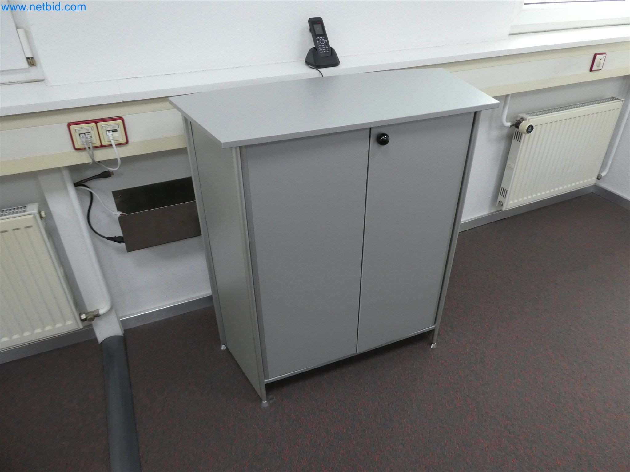 Machines de moulage par injection, machines CNC & lignes d'assemblage pour les éléments chauffants et les composants automobiles-5