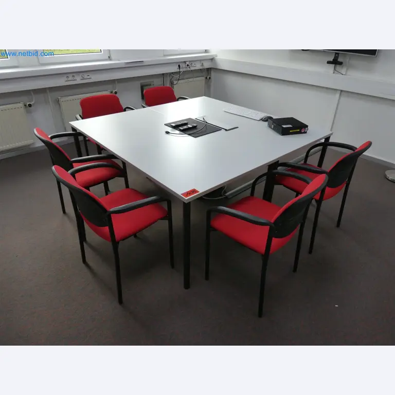 Machines de moulage par injection, machines CNC & lignes d'assemblage pour les éléments chauffants et les composants automobiles-1