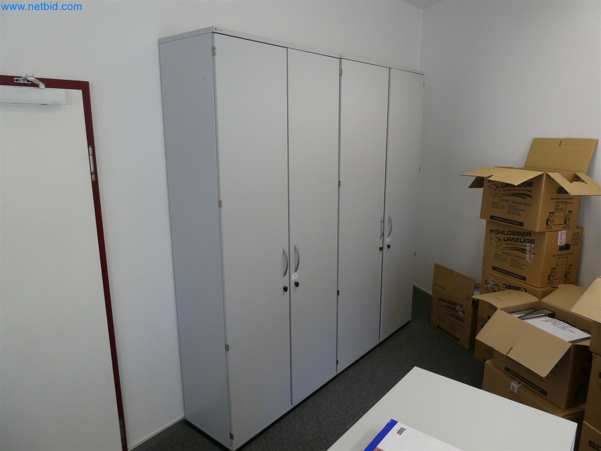 Machines de moulage par injection, machines CNC & lignes d'assemblage pour les éléments chauffants et les composants automobiles-6