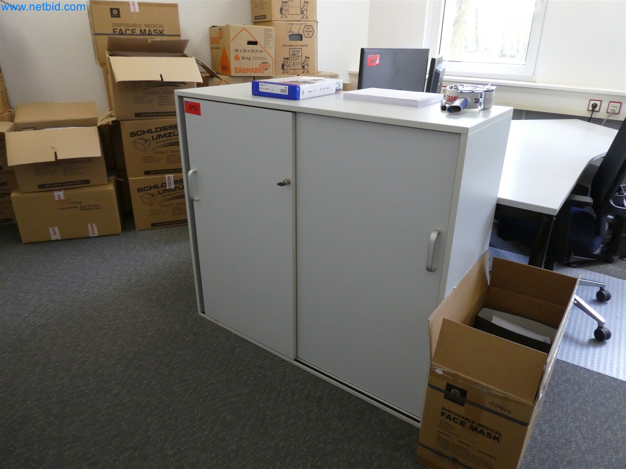 Machines de moulage par injection, machines CNC & lignes d'assemblage pour les éléments chauffants et les composants automobiles-7