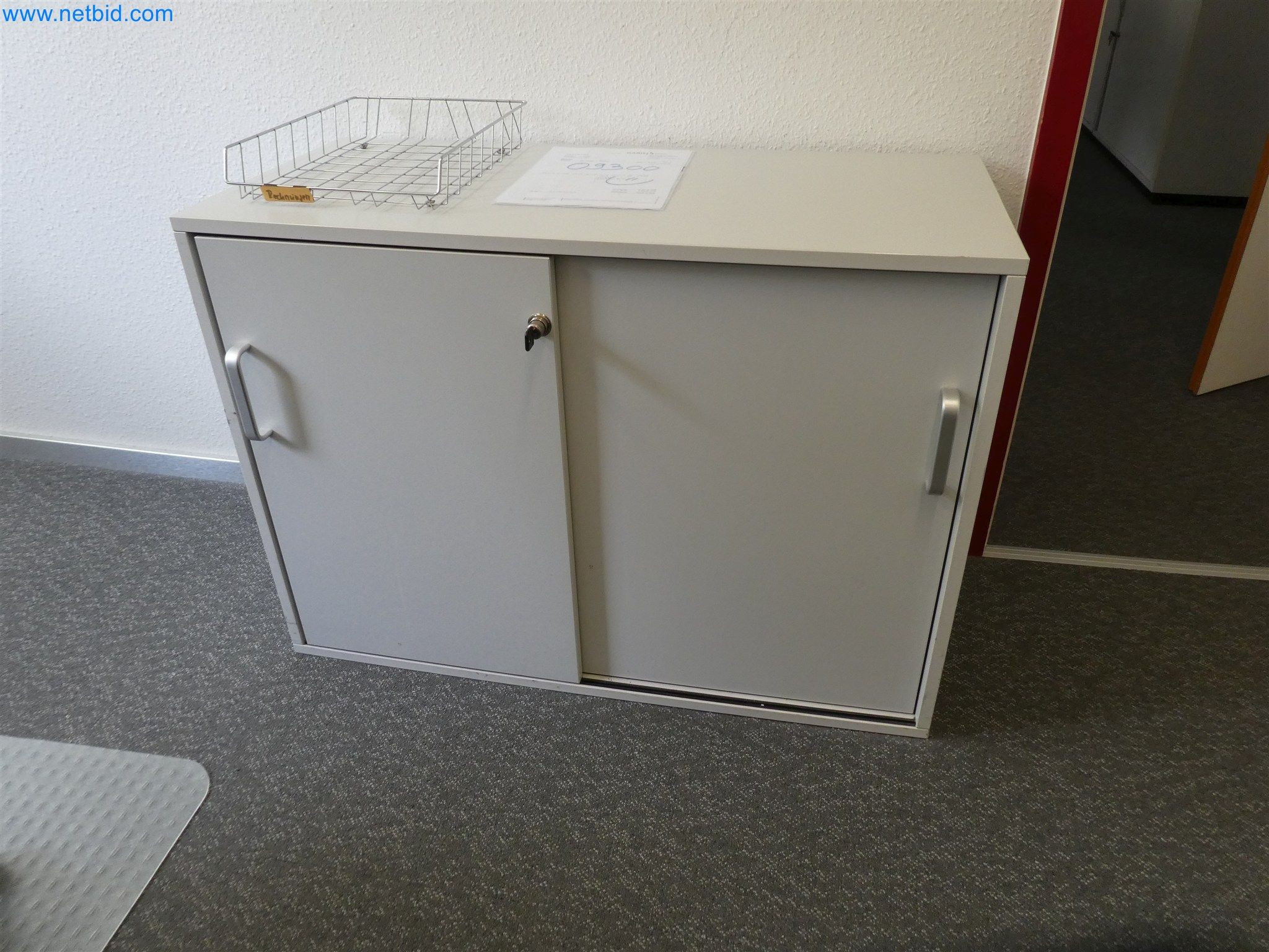 Machines de moulage par injection, machines CNC & lignes d'assemblage pour les éléments chauffants et les composants automobiles-4