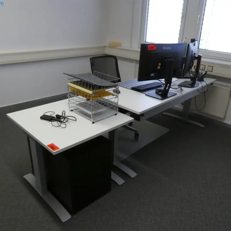 Equipement de bureau