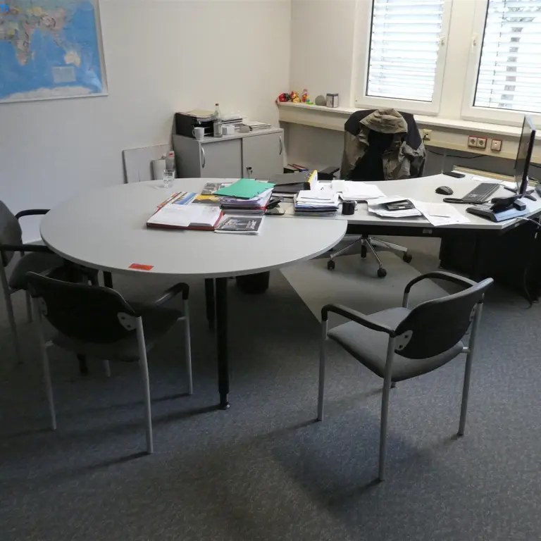 Equipement de bureau