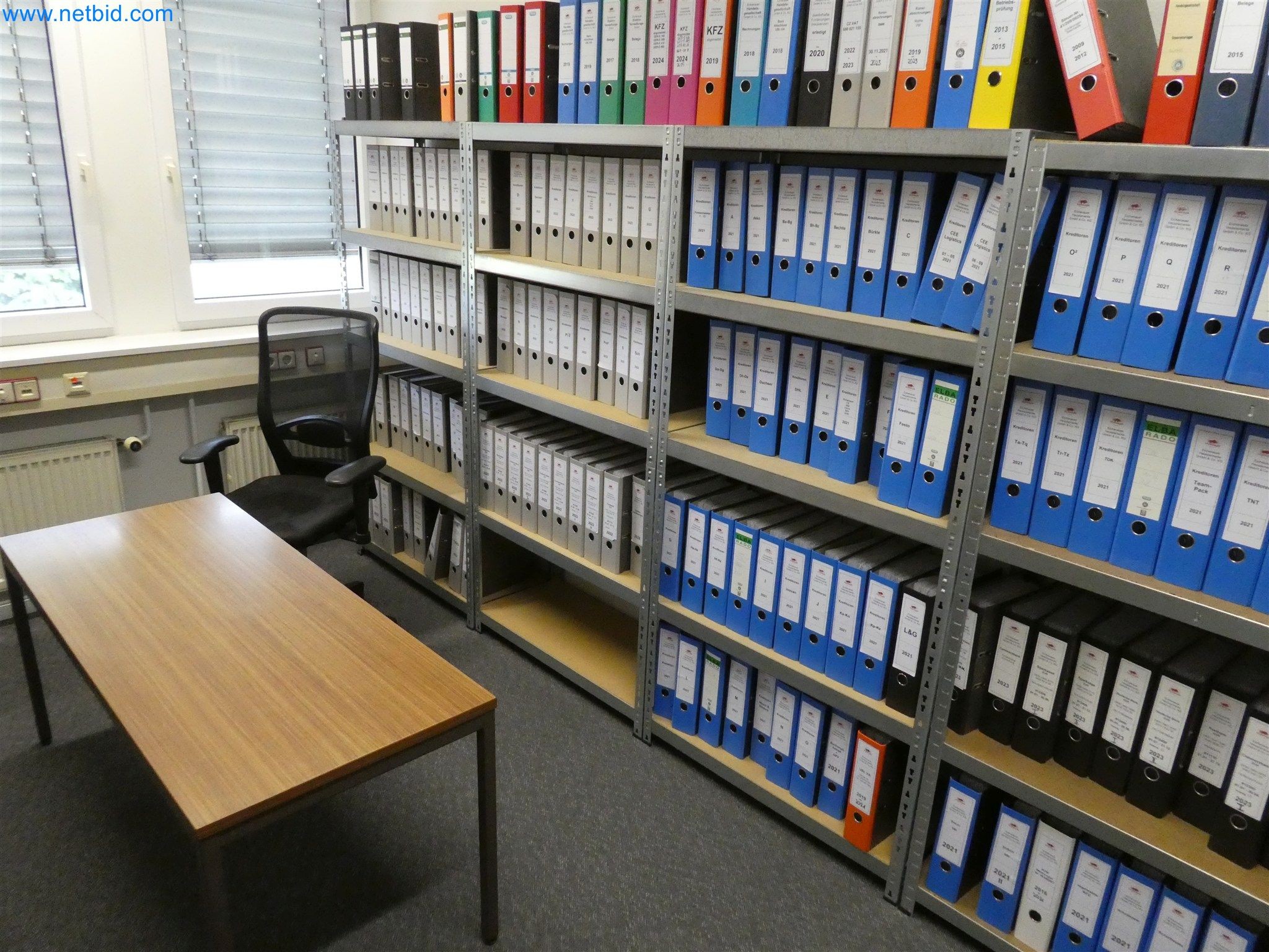 Machines de moulage par injection, machines CNC & lignes d'assemblage pour les éléments chauffants et les composants automobiles-4