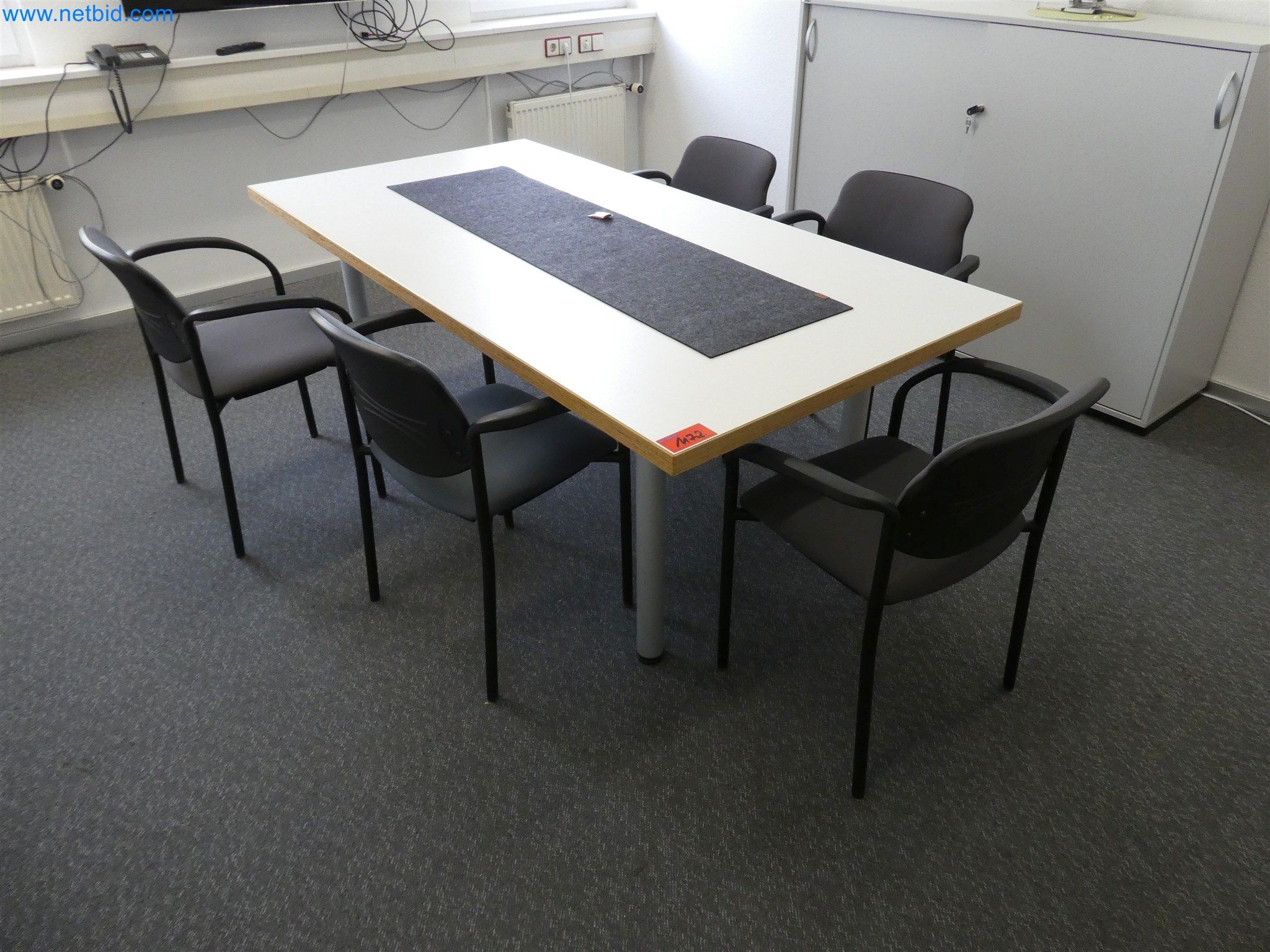 Machines de moulage par injection, machines CNC & lignes d'assemblage pour les éléments chauffants et les composants automobiles-1