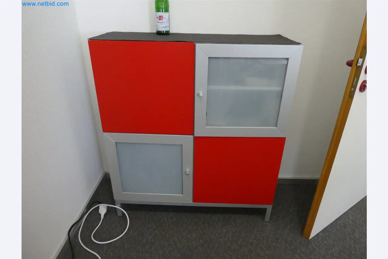 Machines de moulage par injection, machines CNC & lignes d'assemblage pour les éléments chauffants et les composants automobiles-3