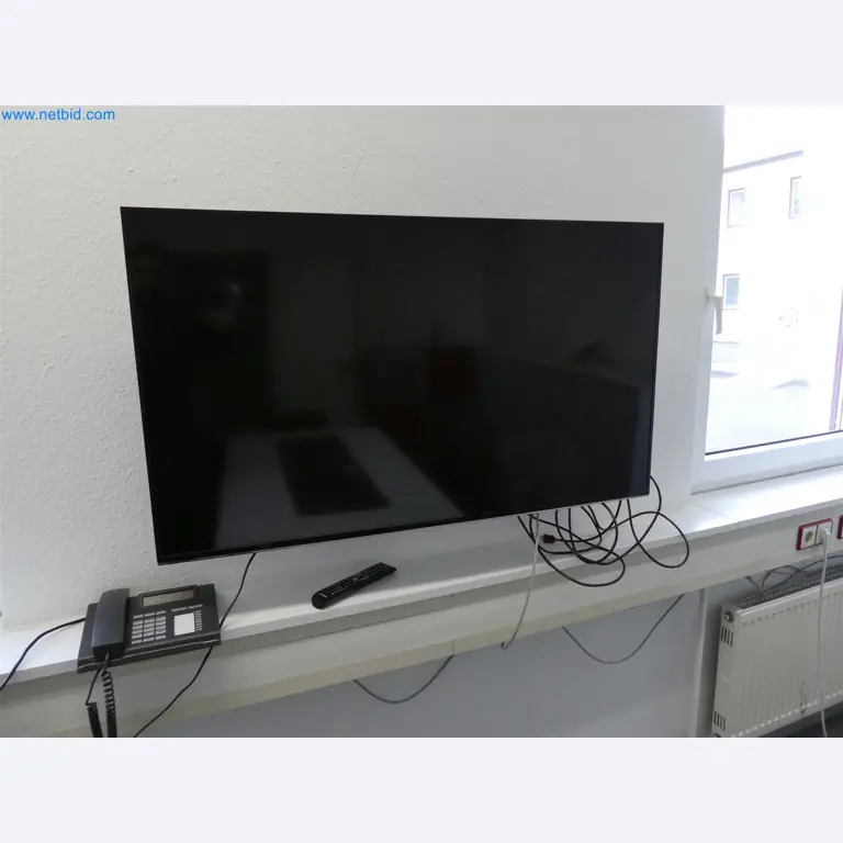 Machines de moulage par injection, machines CNC & lignes d'assemblage pour les éléments chauffants et les composants automobiles-4