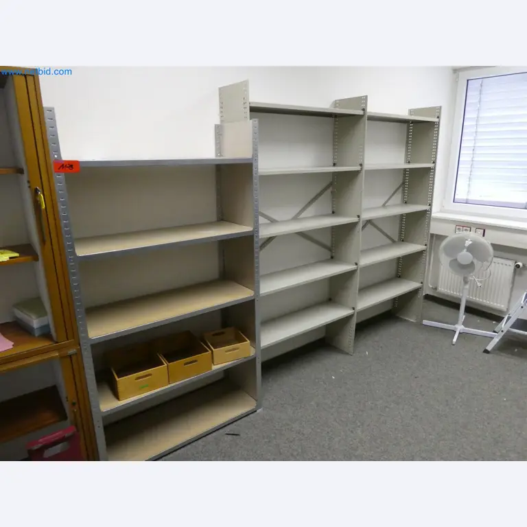 Machines de moulage par injection, machines CNC & lignes d'assemblage pour les éléments chauffants et les composants automobiles-1