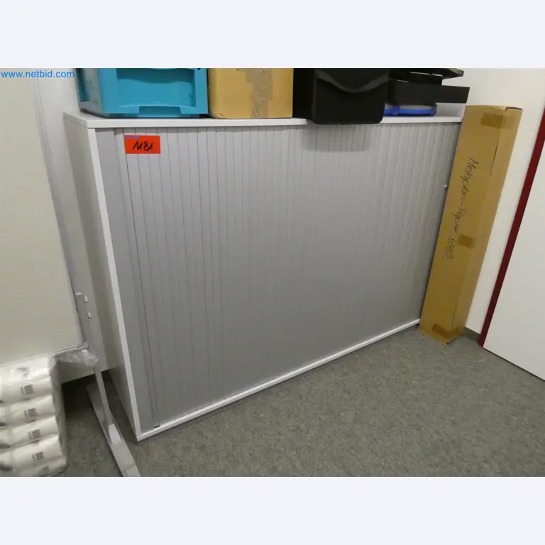 Machines de moulage par injection, machines CNC & lignes d'assemblage pour les éléments chauffants et les composants automobiles-2