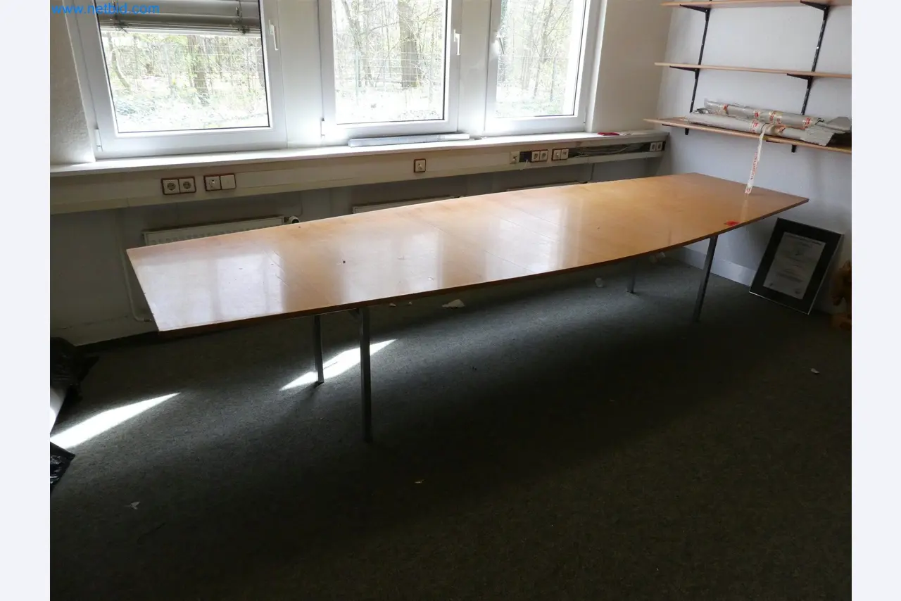 Machines de moulage par injection, machines CNC & lignes d'assemblage pour les éléments chauffants et les composants automobiles-1