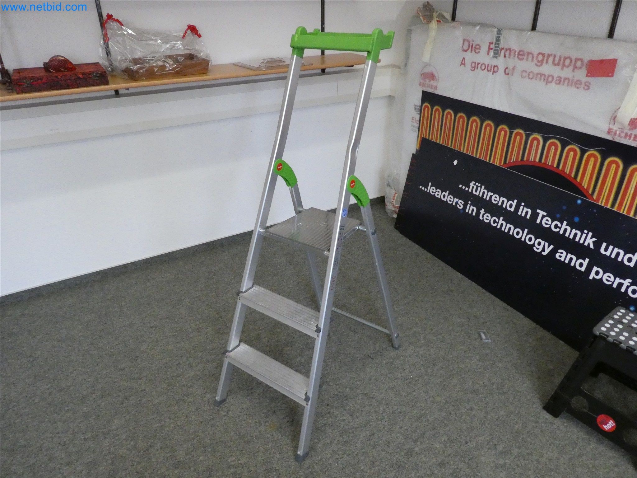 Machines de moulage par injection, machines CNC & lignes d'assemblage pour les éléments chauffants et les composants automobiles-6