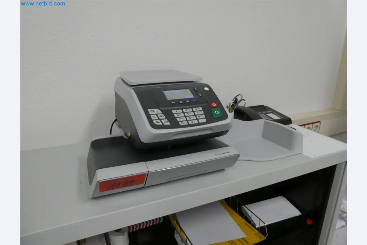 Machines de moulage par injection, machines CNC & lignes d'assemblage pour les éléments chauffants et les composants automobiles-1