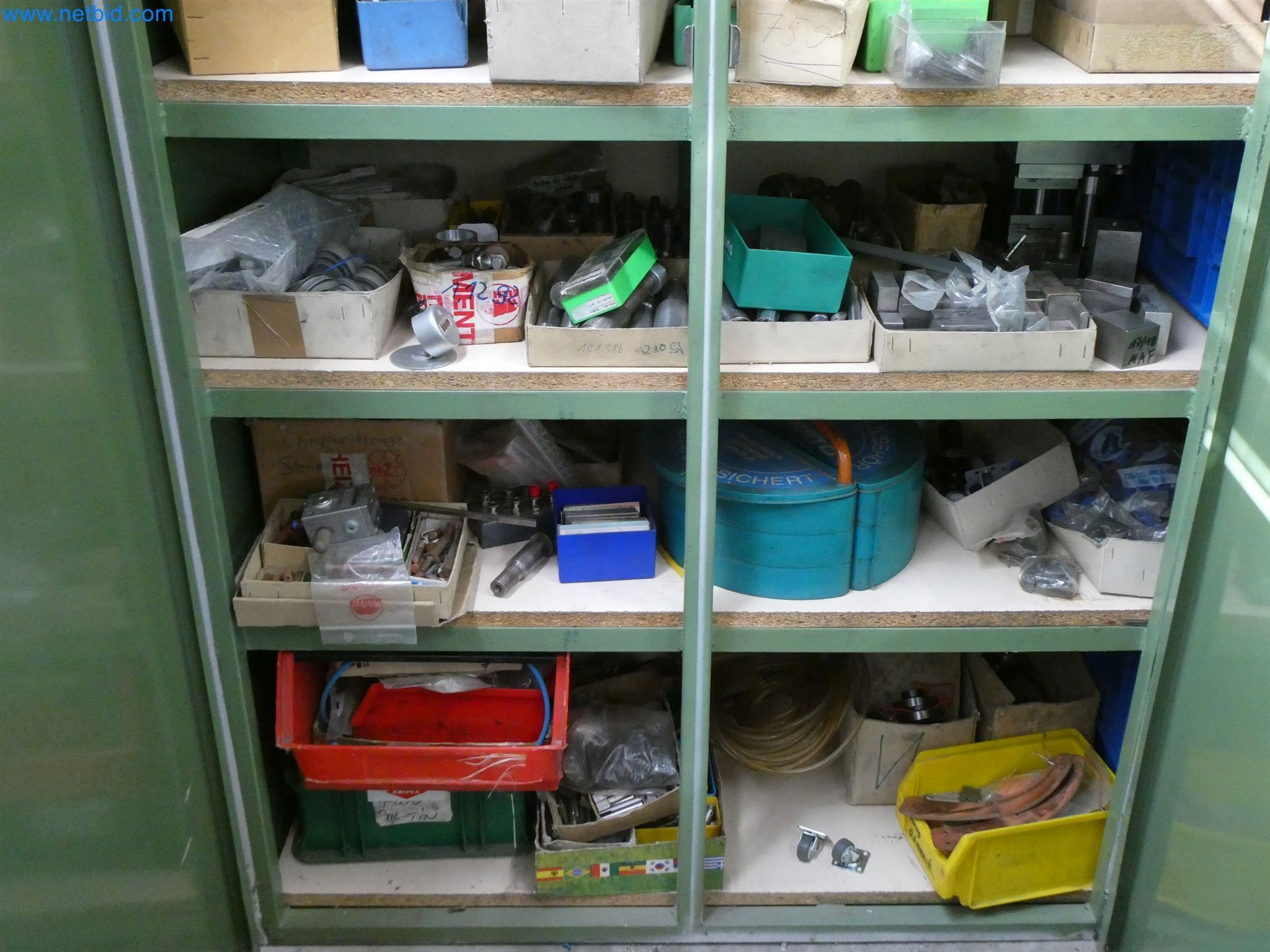 Injection molding machines, CNC machines & assembly lines for heating elements and automotive components-4