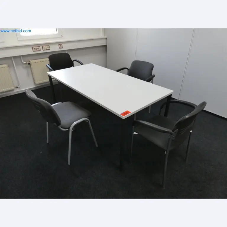 Machines de moulage par injection, machines CNC & lignes d'assemblage pour les éléments chauffants et les composants automobiles-1