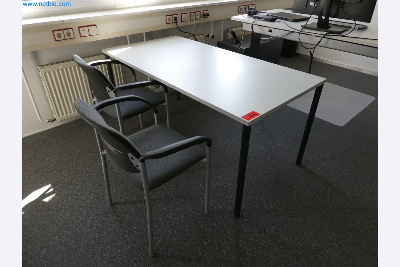 Machines de moulage par injection, machines CNC & lignes d'assemblage pour les éléments chauffants et les composants automobiles-3