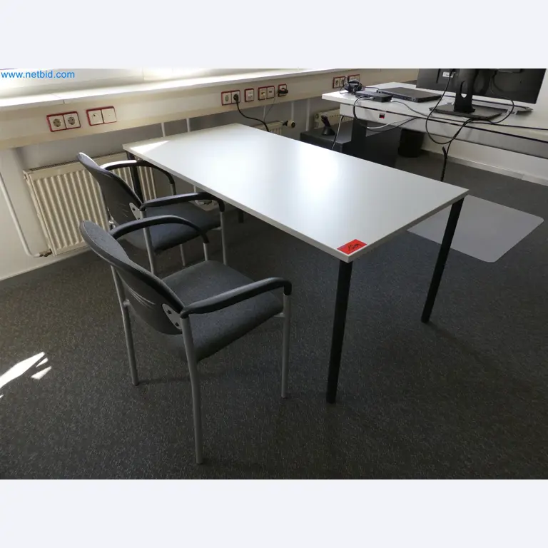 Machines de moulage par injection, machines CNC & lignes d'assemblage pour les éléments chauffants et les composants automobiles-3