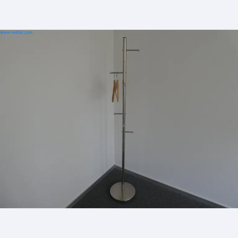 Machines de moulage par injection, machines CNC & lignes d'assemblage pour les éléments chauffants et les composants automobiles-4