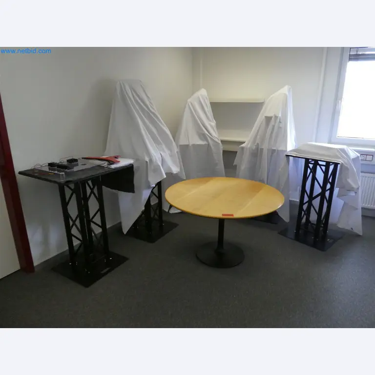 Machines de moulage par injection, machines CNC & lignes d'assemblage pour les éléments chauffants et les composants automobiles-1