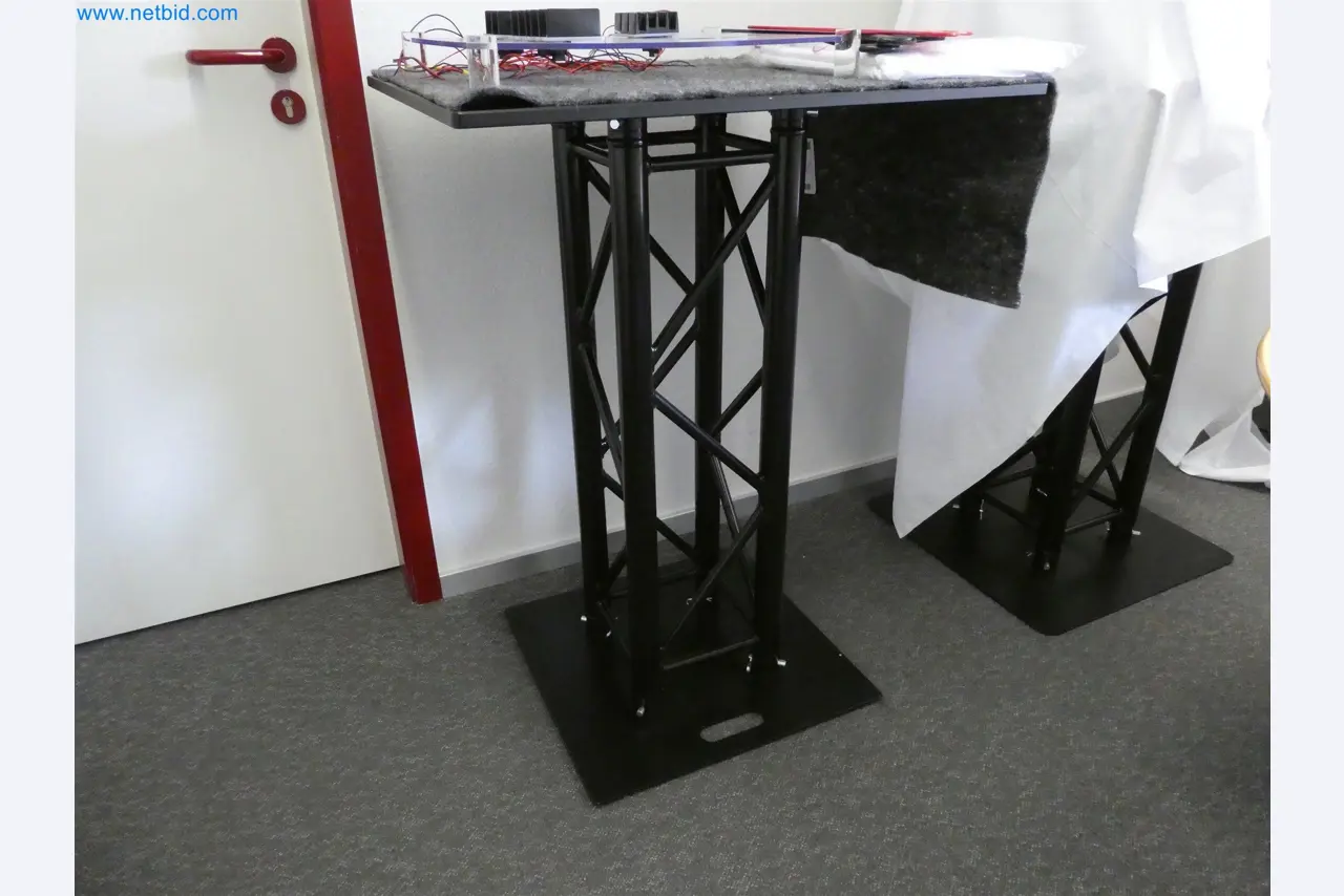 Machines de moulage par injection, machines CNC & lignes d'assemblage pour les éléments chauffants et les composants automobiles-2