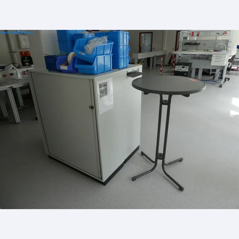 Machines de moulage par injection, machines CNC & lignes d'assemblage pour les éléments chauffants et les composants automobiles-3