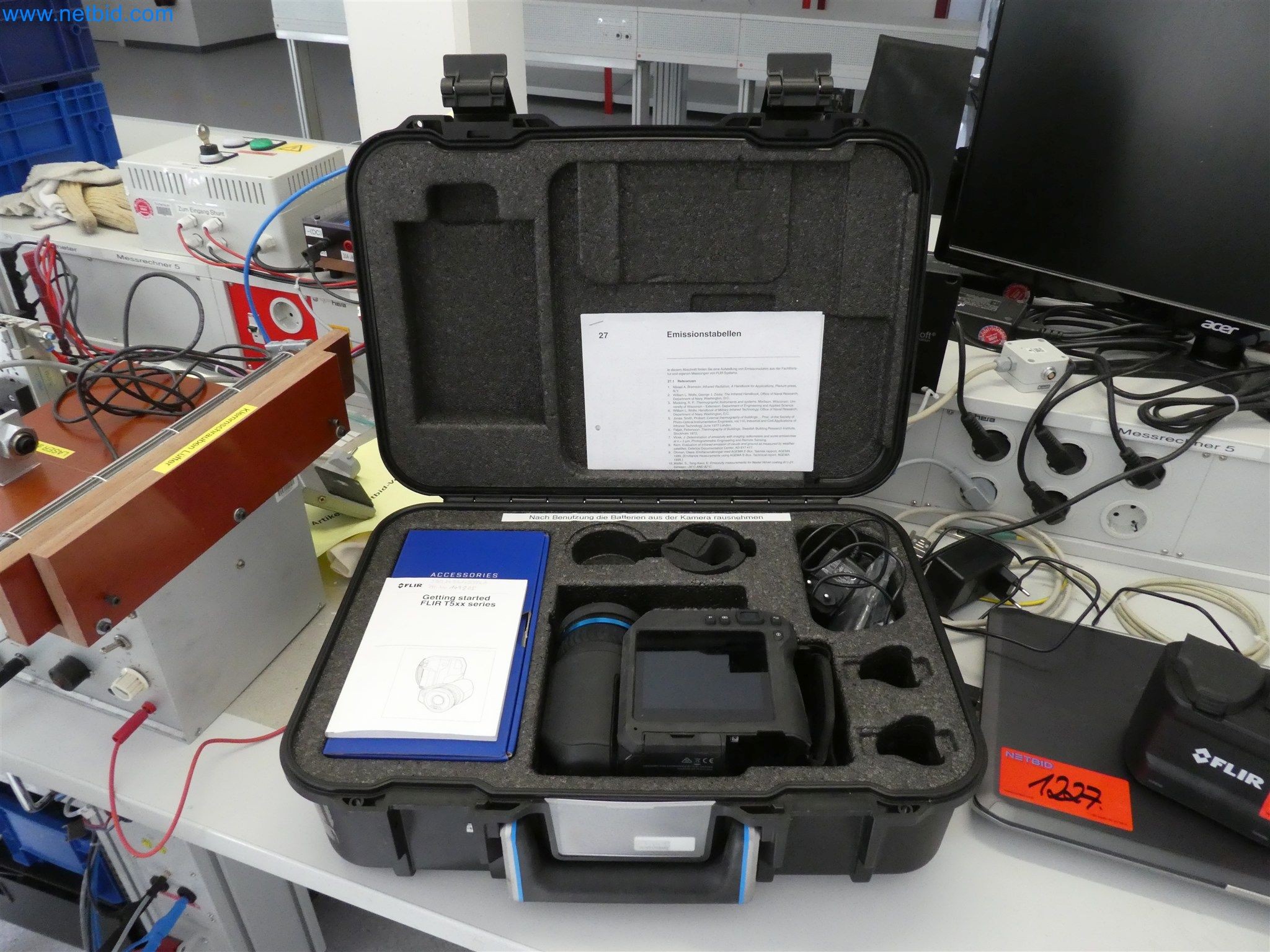 Machines de moulage par injection, machines CNC & lignes d'assemblage pour les éléments chauffants et les composants automobiles-4