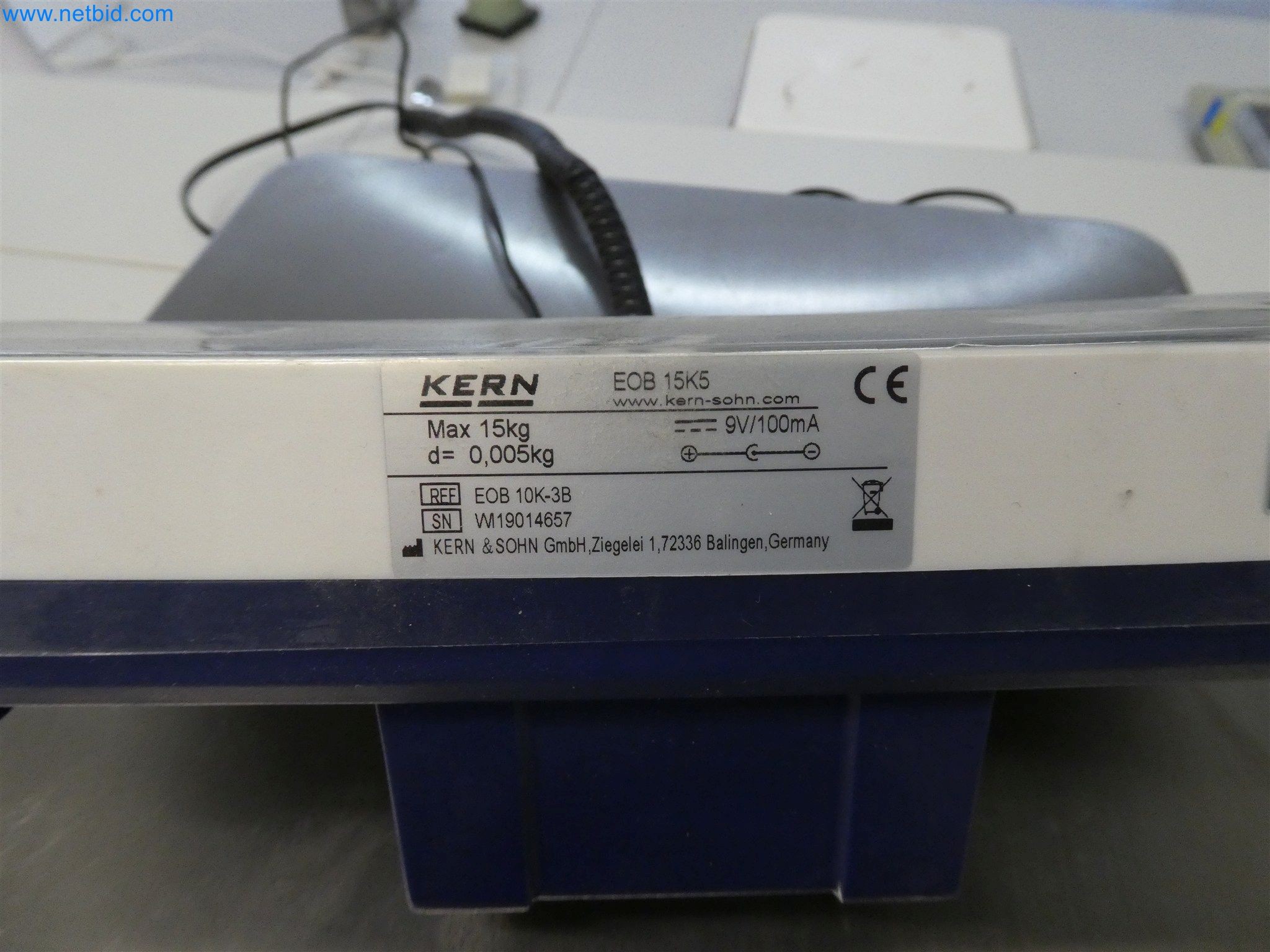 Machines de moulage par injection, machines CNC & lignes d'assemblage pour les éléments chauffants et les composants automobiles-3