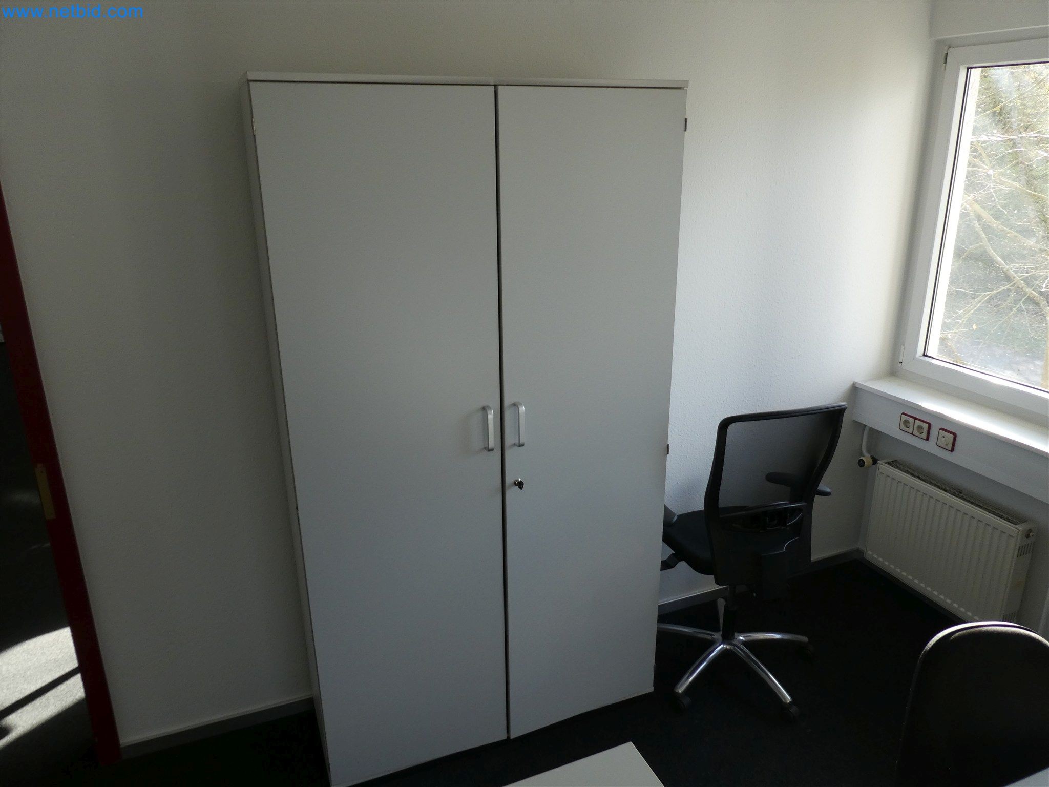 Machines de moulage par injection, machines CNC & lignes d'assemblage pour les éléments chauffants et les composants automobiles-4