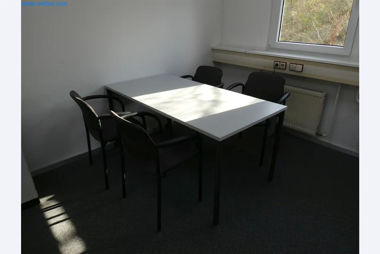 Machines de moulage par injection, machines CNC & lignes d'assemblage pour les éléments chauffants et les composants automobiles-2