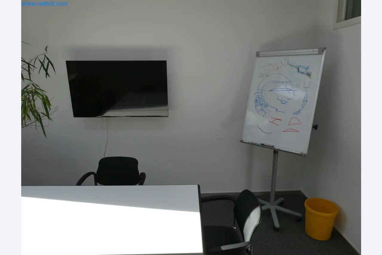 Machines de moulage par injection, machines CNC & lignes d'assemblage pour les éléments chauffants et les composants automobiles-2